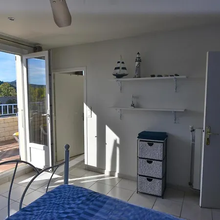 Marquise De Roc Roquebrun