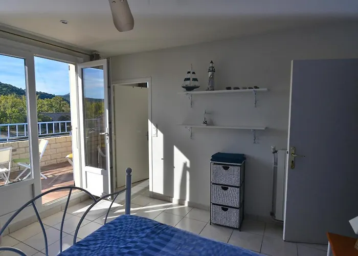 Marquise De Roc Roquebrun